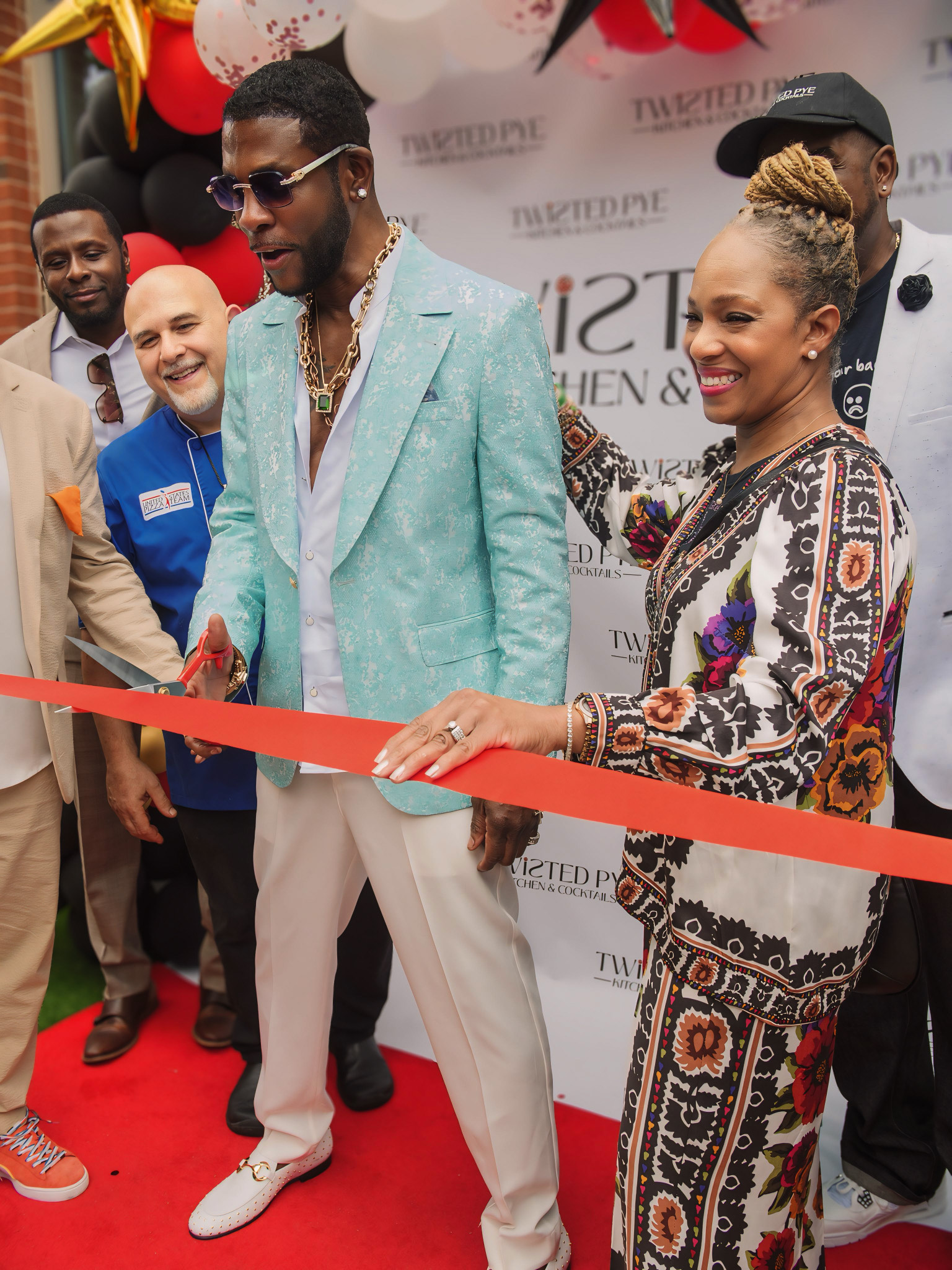 KEITH SWEAT CELEBRATES HIS BIRTHDAY IN ATLANTA AND GRAND OPENING OF HIS NEW RESTAURANT ‘TWISTED PYE’