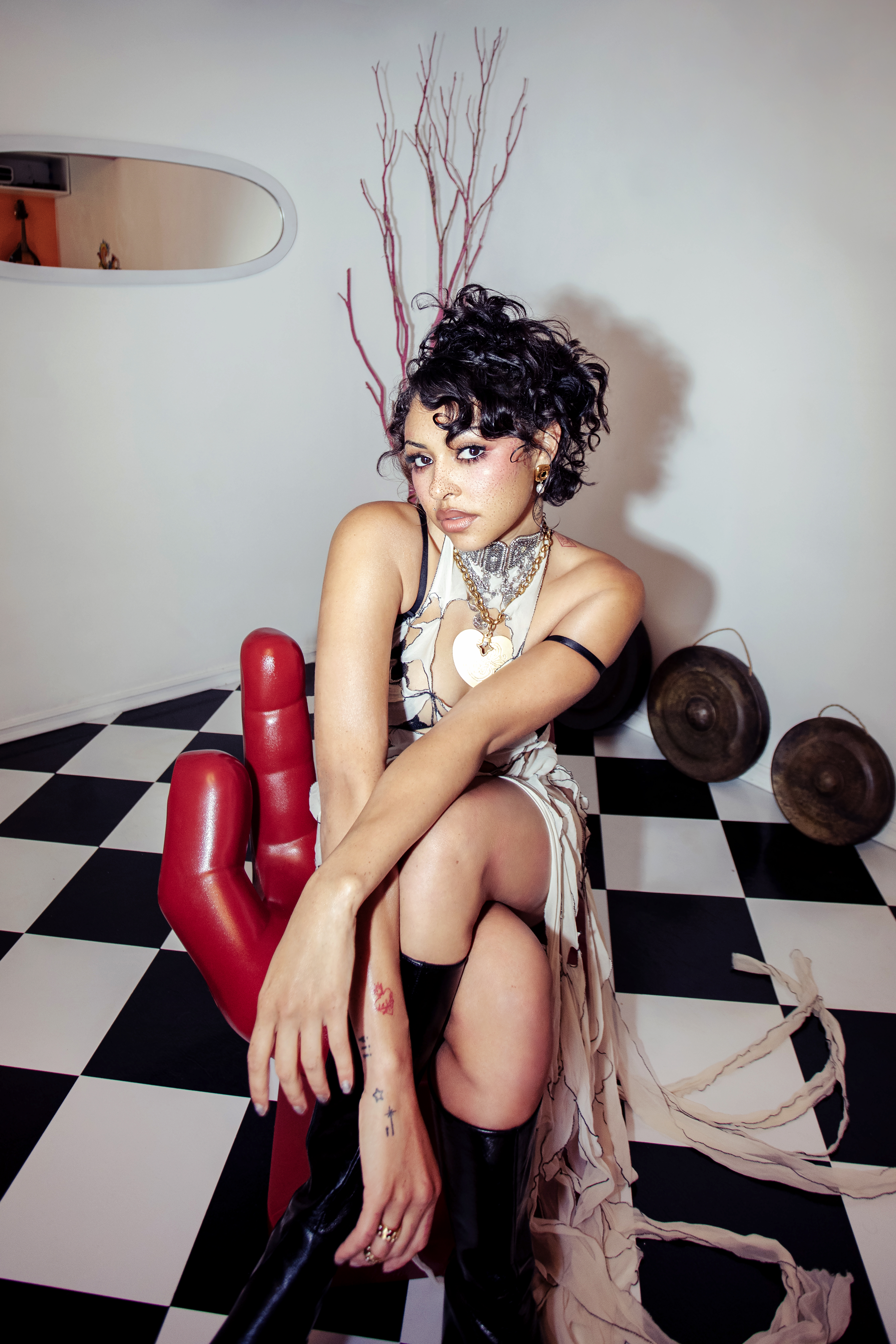 SOUL-STIRRING VOCAL SENSATION RAICHE SHARES “HEARTS AT WAR”